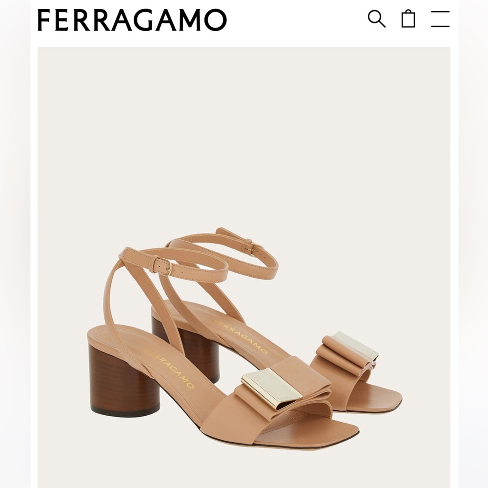 Salvatore Ferragamo Double-bow sandal